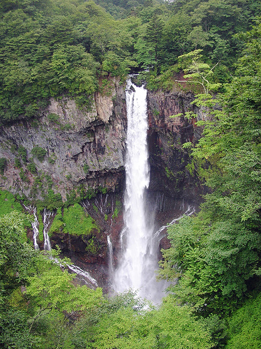 日光の華厳の滝～日本代表する名瀑